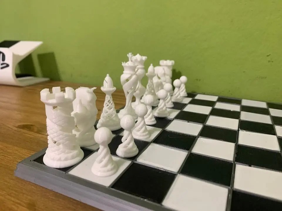 Juego De Ajedrez Espiral 3d Tamaño 1